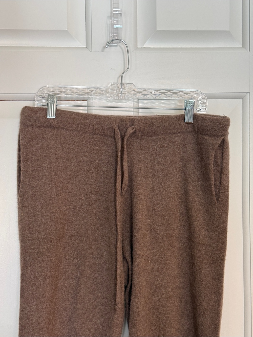 InCashmere 100% Cashmere Jogger Pant With Drawsting Waist 25622 - Picture 7 of 16